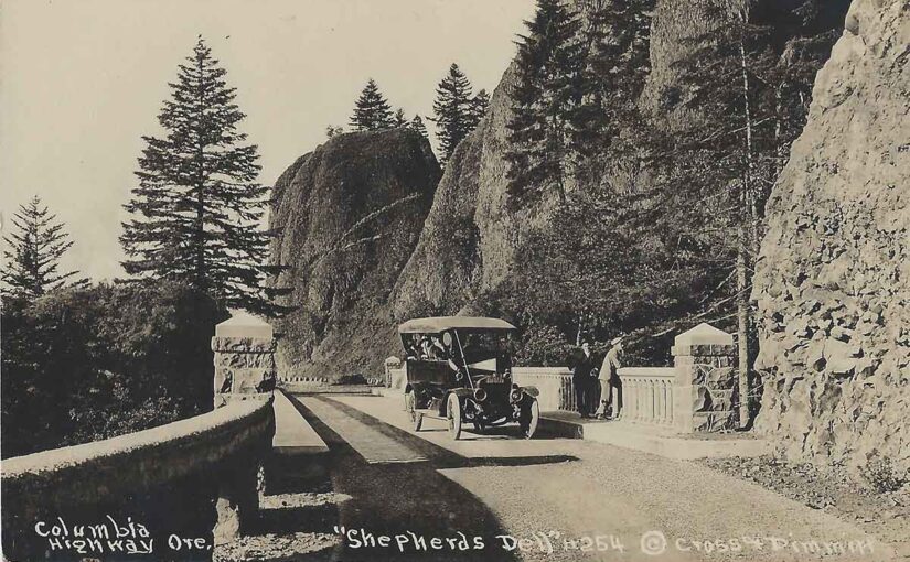 Columbia River Highway Cross and Dimmit Postcards