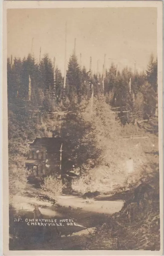 Cherryville Hotel, Cherryville Oregon